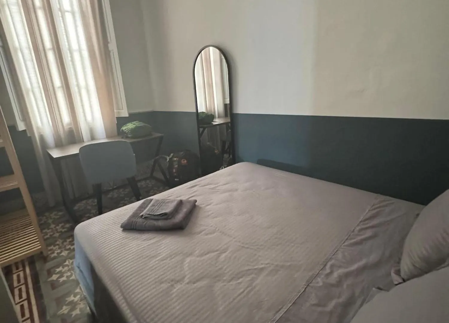 Homestay szállás Private Rooms In Authentic Apartment In Old Town Of Tunis, Near Medina